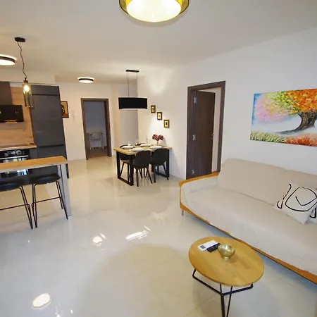 Apartment Modern By Interhome *